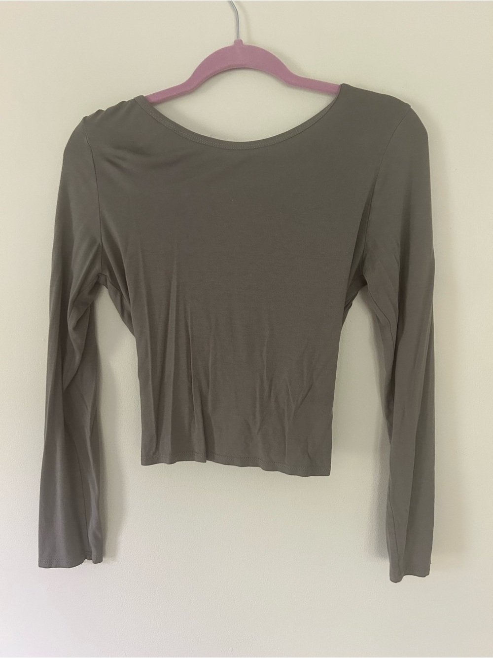 Women’s Long Sleeve Scoop Neck Top - Greenish Grey